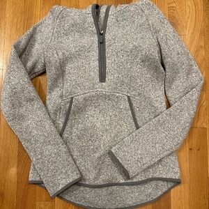 Lululemon women’s gray twill hooded quarter zip